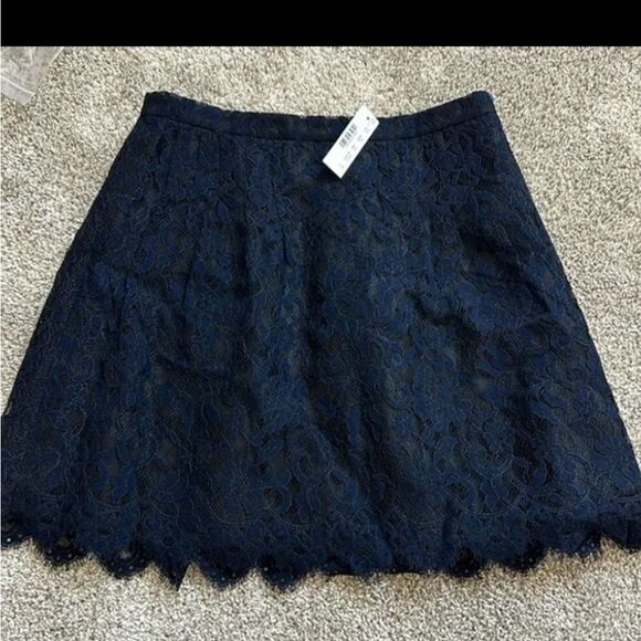 J CREW Navy Lace Skirt size 2 NWT - Picture 1 of 6